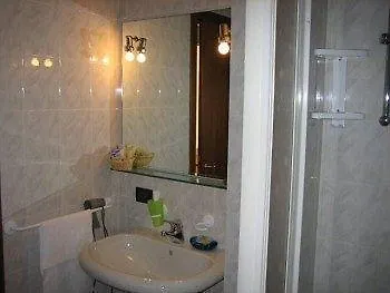 Nuovo Hotel 3*